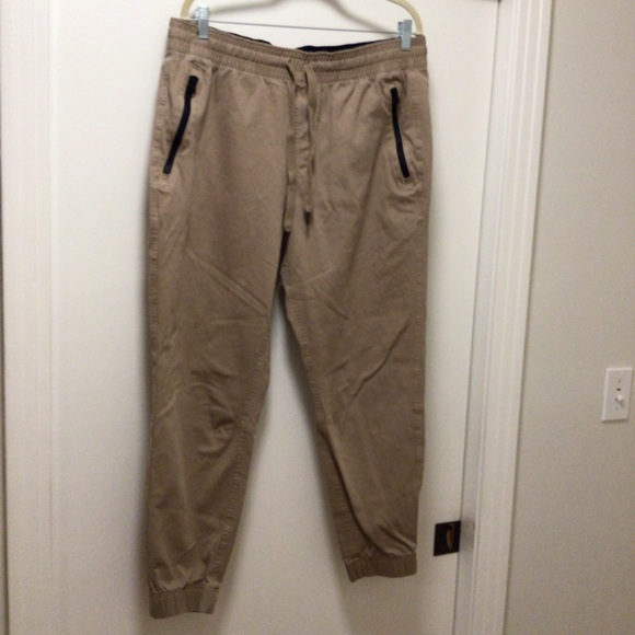 Under Armour Pants Mens Under Armour Khaki Joggers Poshmark